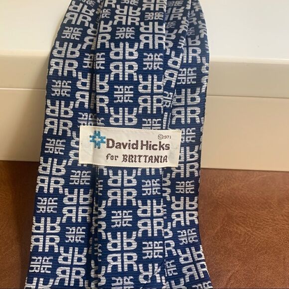 David Hicks Vintage Letter Necktie - R - Blue - Picture 3 of 4